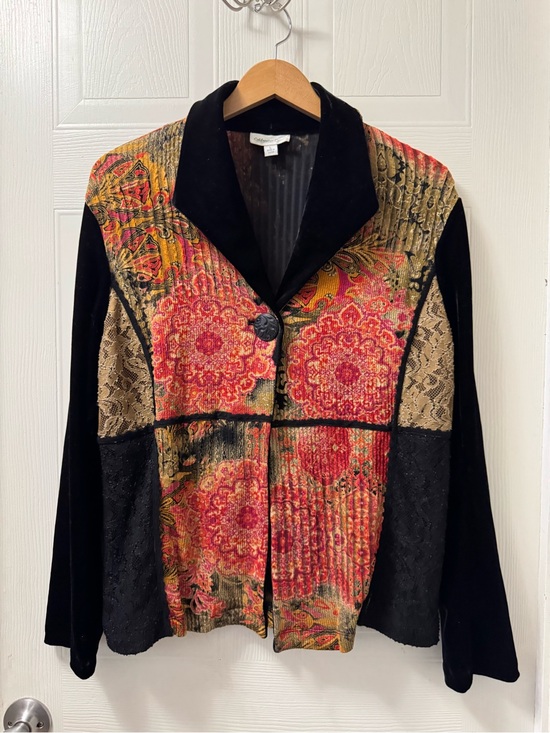 Coldwater Creek Jackets & Blazers - Coldwater Creek Mixed-Texture Floral Velvet Blazer - Black & Red